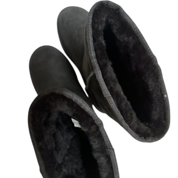 UGG Tularosa Route Detachable Knit Boots in Black (Women's) size 8 Black/Gray - Picture 8 of 13